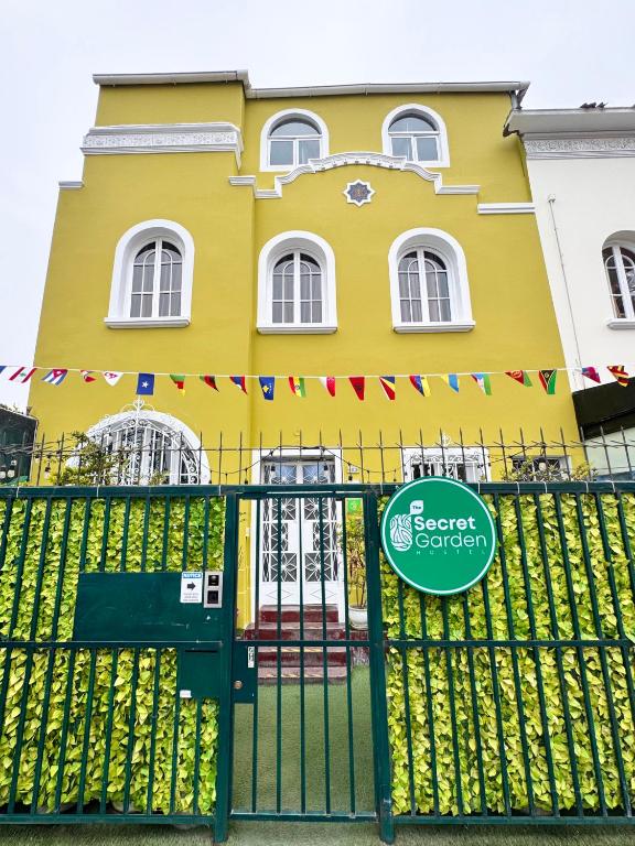 The Secret Garden Hostel - 1