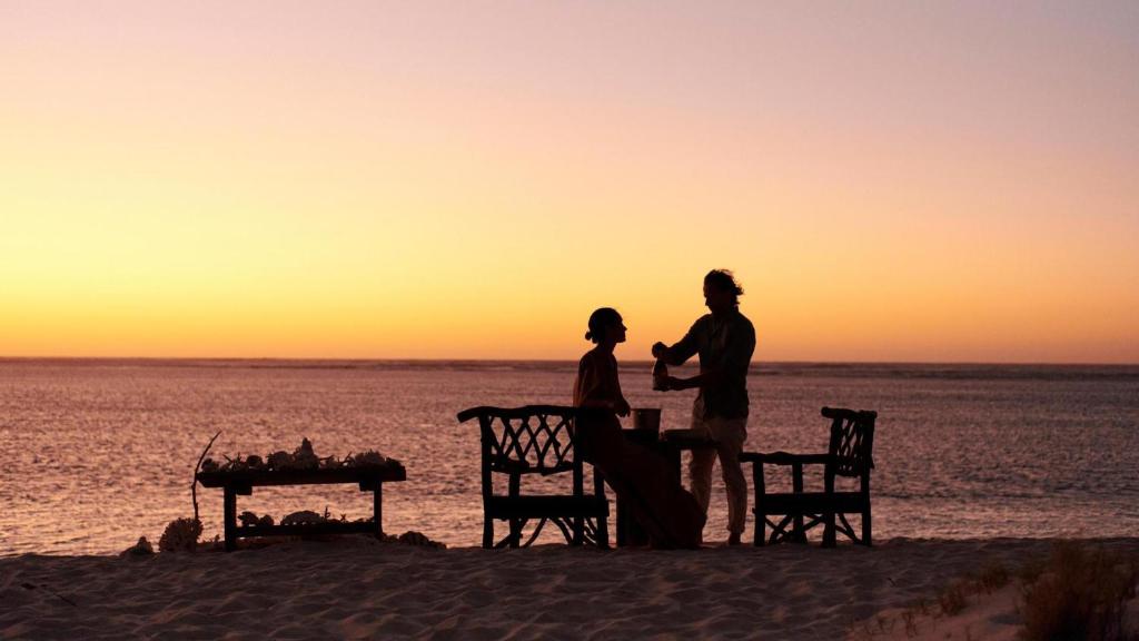 โรงแรมซัลซาลิสนิงกาลูรีฟ (Sal Salis Ningaloo Reef Hotel)