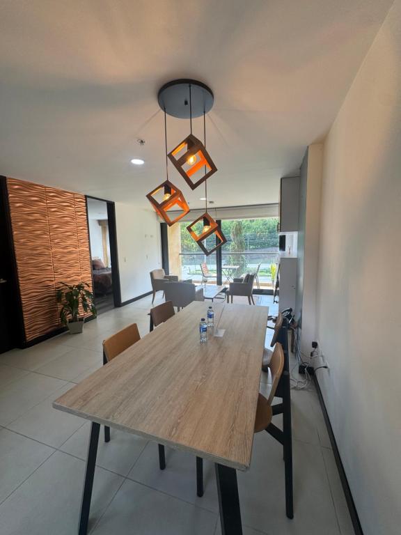 Hotel Rioverde Suite Cerca de Aeropuerto JMC - 2