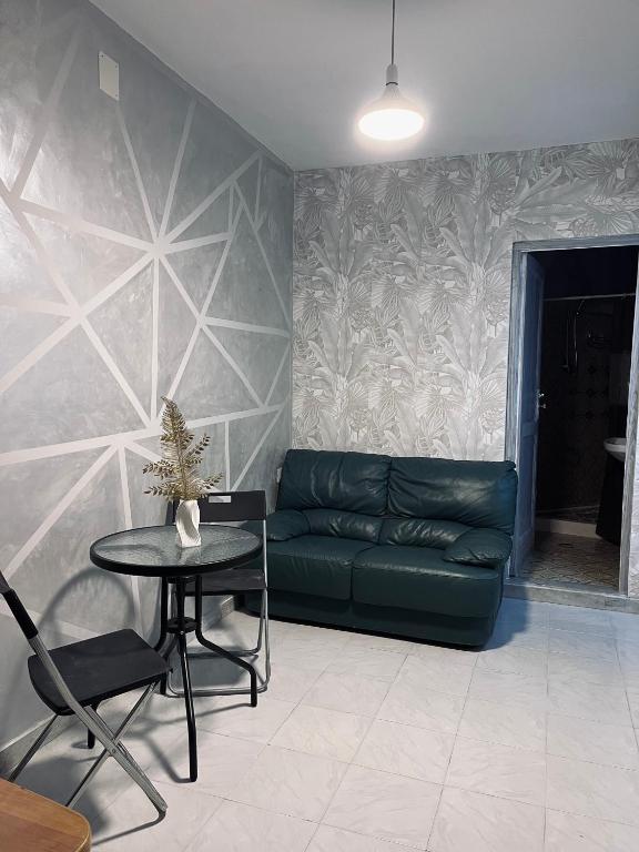 Nautilus House - 5