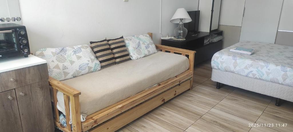 Ezeiza 1 Nuestro lugar a 15 minutos del aeropuerto TRANFER OPCIONAL DESDE Y AL AEROPUERTO DE EZEIZA o Aeroparque LAS 24 horas pet friendly - 2