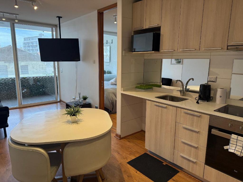 Modern Apt. in Las Condes with Excellent Location - 1