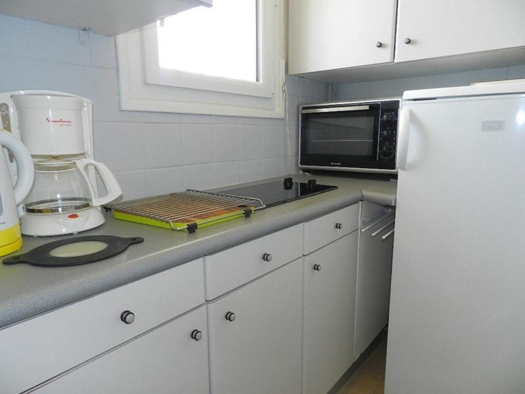 Studio 3 couchages climatisé avec parking en bord de mer au Lavandou - FR-1-251-893 - 3