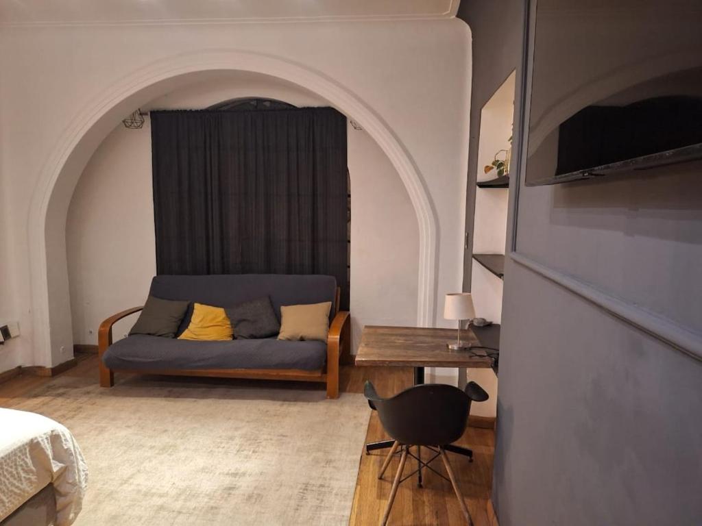 Quiet apartment facing Parque España in Condesa - 2