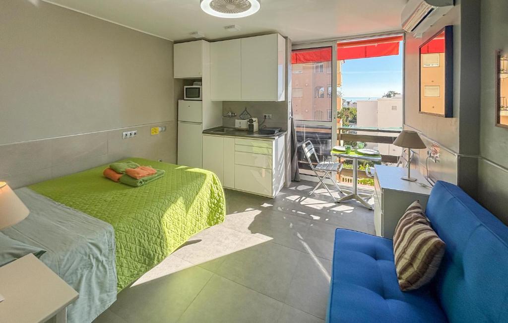 Awesome Apartment In Benalmadena - 4
