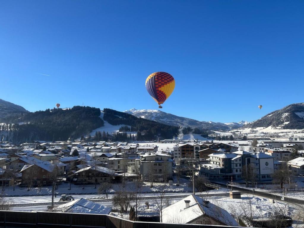 Cinthias Sonnseiten Apartments Panoramalage über Altenmarkt, Nähe Therme und Skigebiet - 1