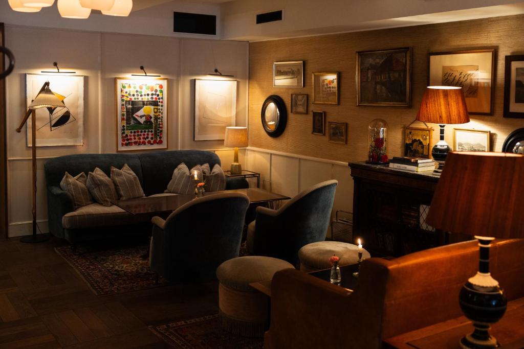 Bar/lounge