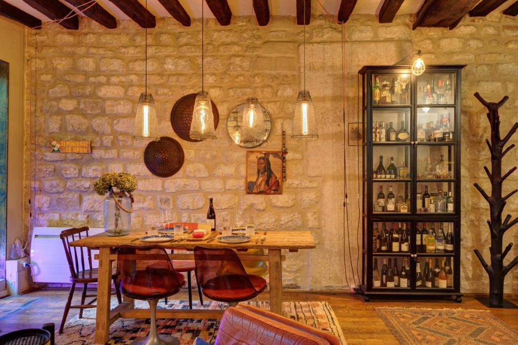 TBS 102 - Parisian House with Private Garden - 2