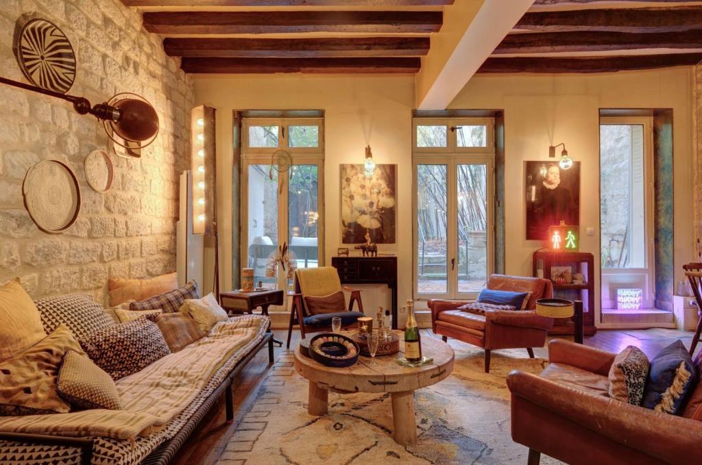 TBS 102 - Parisian House with Private Garden - 1