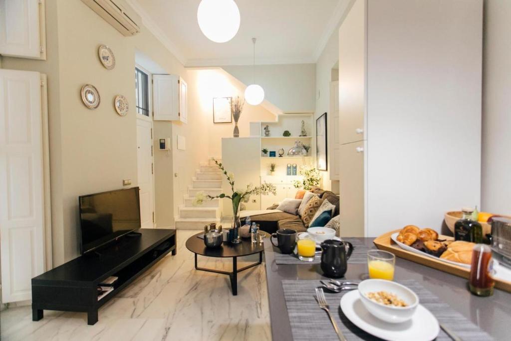 Exclusive duplex- 1Bd 1Bth- Cathedral of Seville - 2
