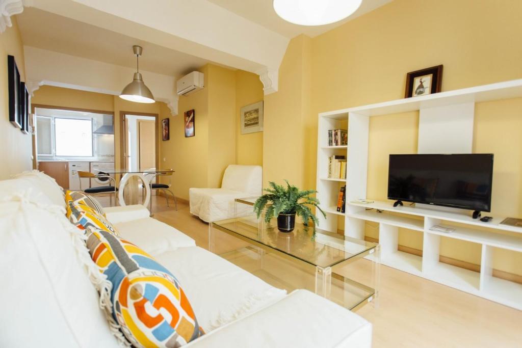 Luminous and spacious apartment b centro - 3