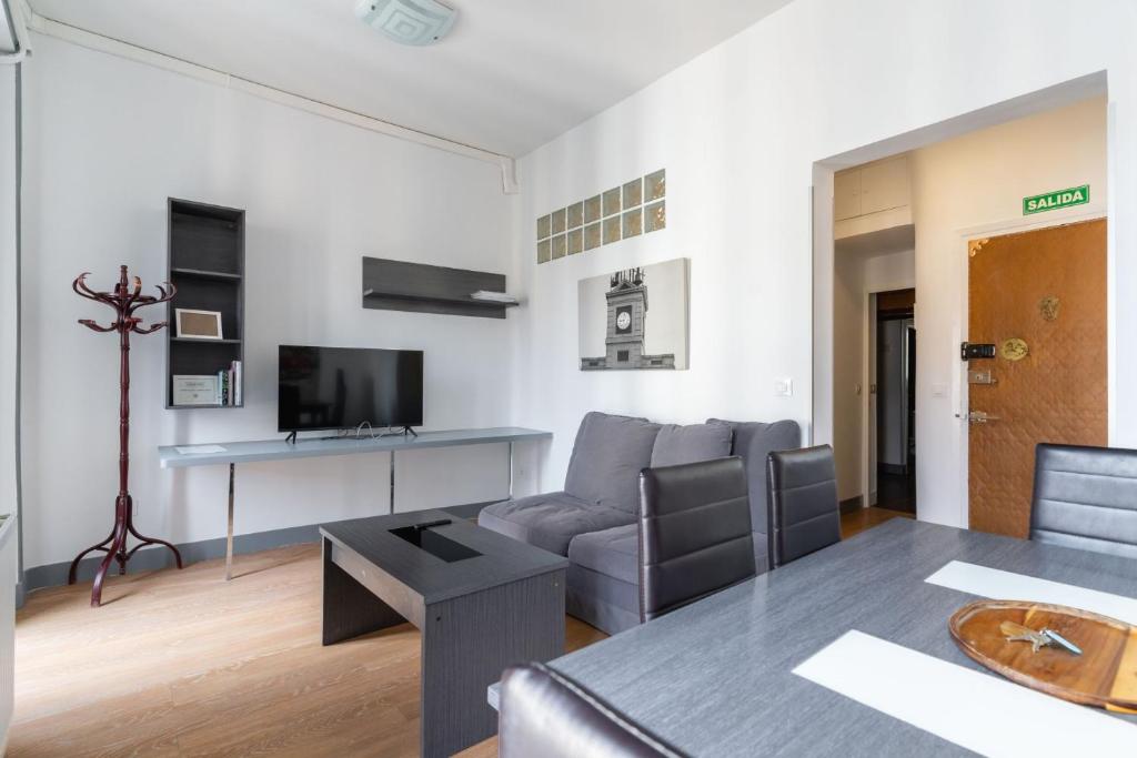 Central renovated - 2BD - Centro-Sol - 4