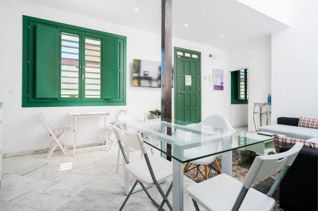 Penthouse con terraza- 2D 2B- Triana - 4
