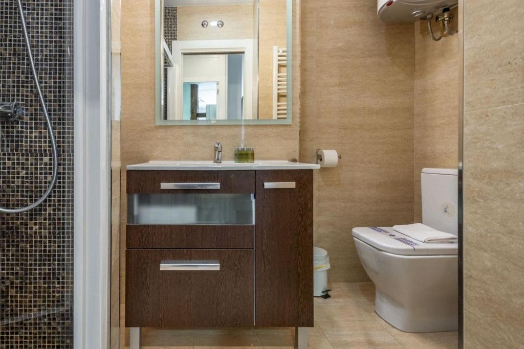 Modern with 7 balconies - 3 Beds 2B - Plaza Mayor - 2