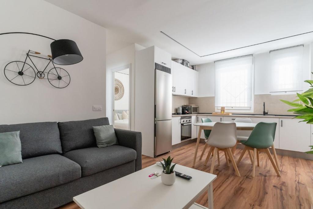 Modern Cozy-2bedrooms 1Bathroom-Delicias - 3
