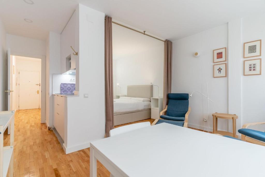 Cozy and Bright-1Bedroom 1Bathroom-Las Letras - 5