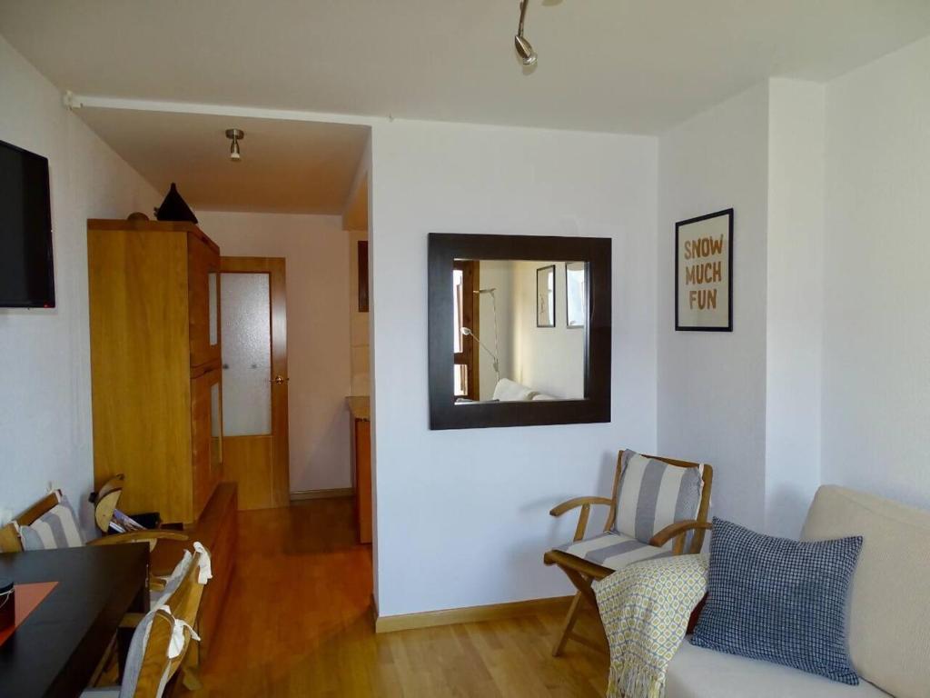 Apartamento en Cerler con vistas. Edif Aigualluts - 4
