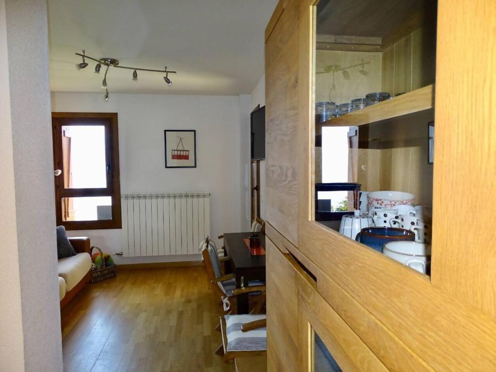 Apartamento en Cerler con vistas. Edif Aigualluts - 5