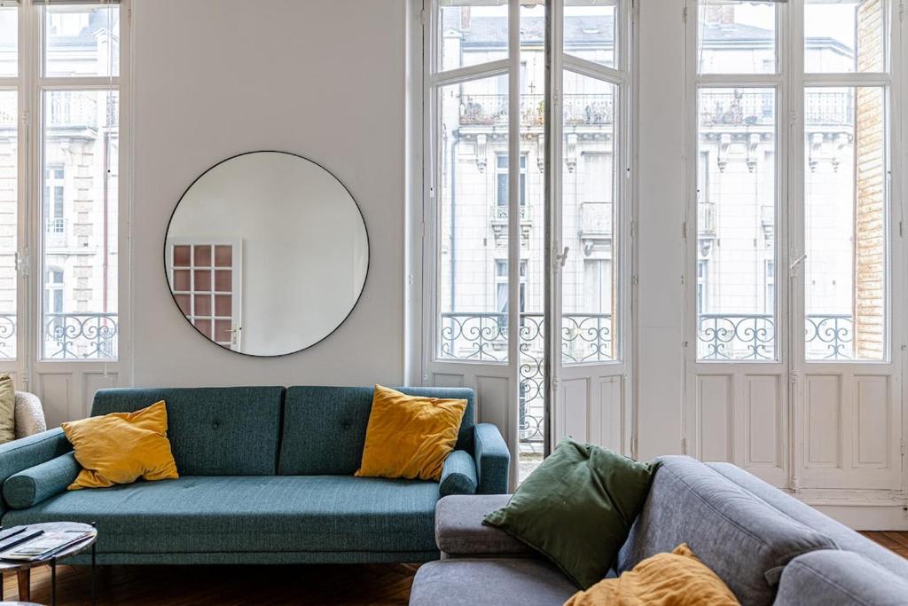 L'haussmannien - Spacieux appartement République - 4