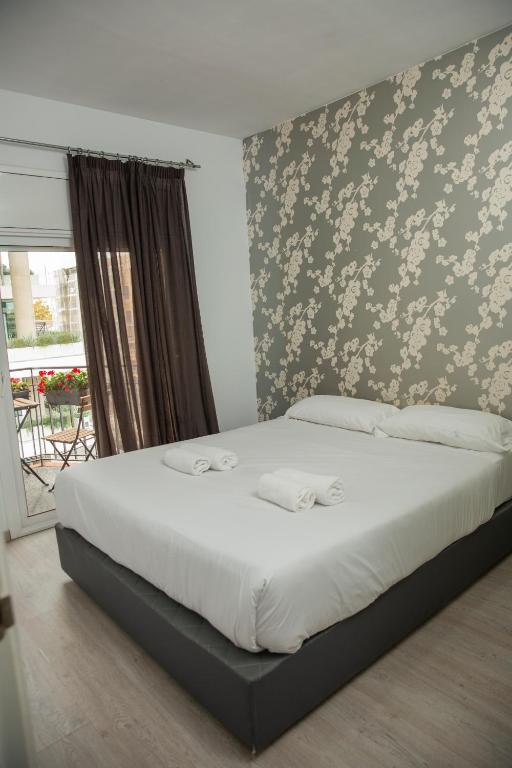 DragonTree Barcelona - apartamentos turisticos 5 min from the BEACH - 1