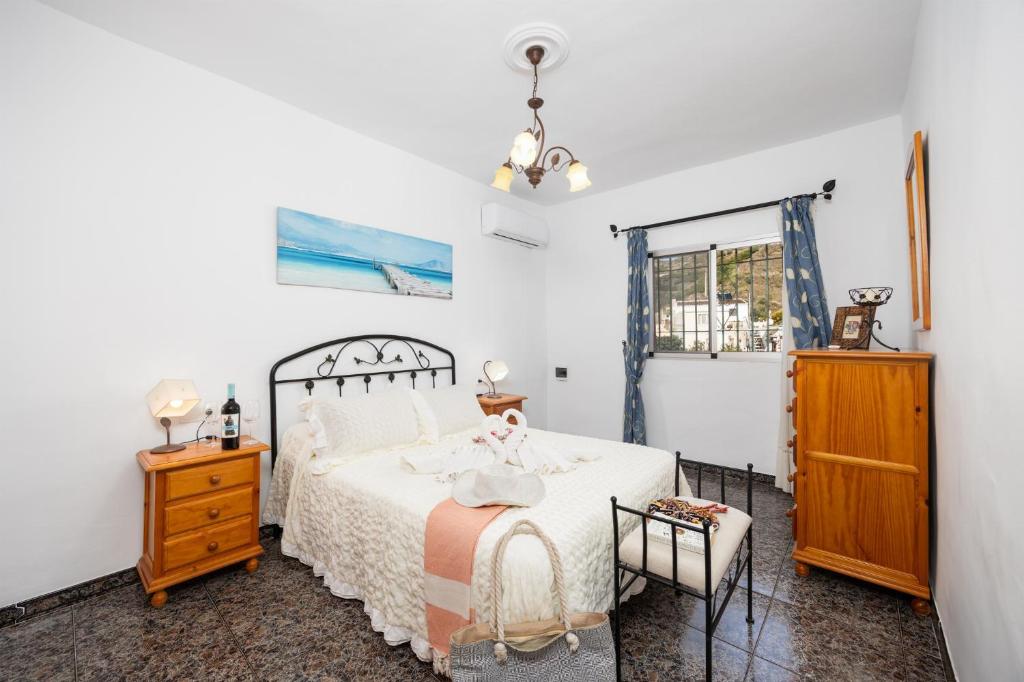 Villa Alvarez - 5