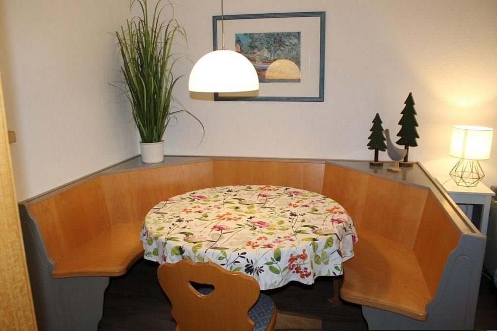 Ferienhaus Nr 109, Kategorie Komfort, Feriendorf Hochbergle, Allgäu - 2