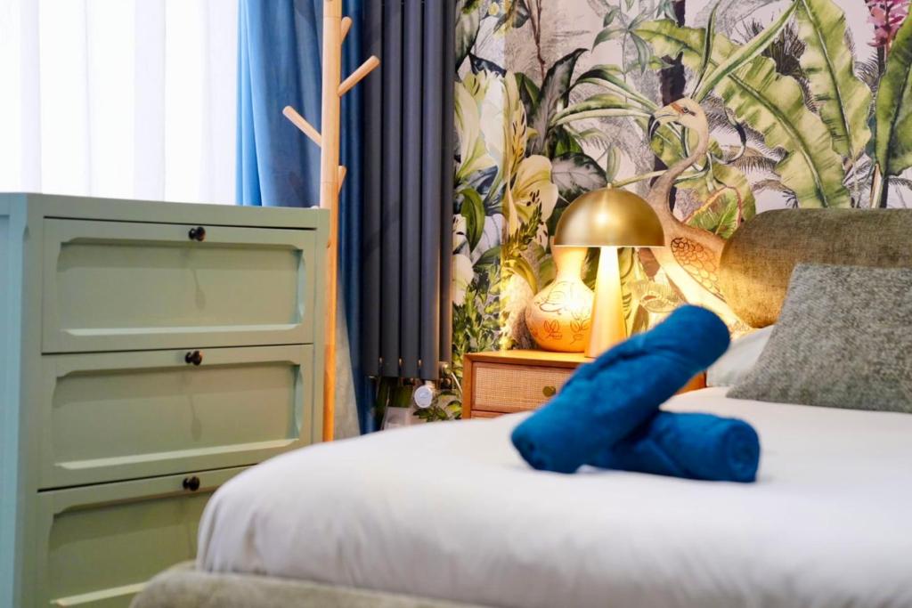 Modern Duplex - 5 rooms - Paris City Center - 4