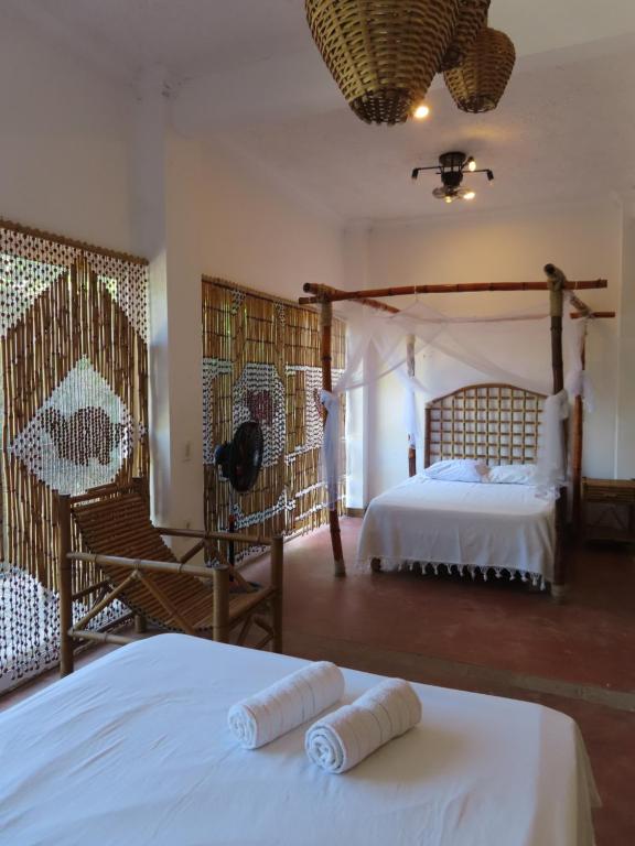 Hostal Axlan - 2