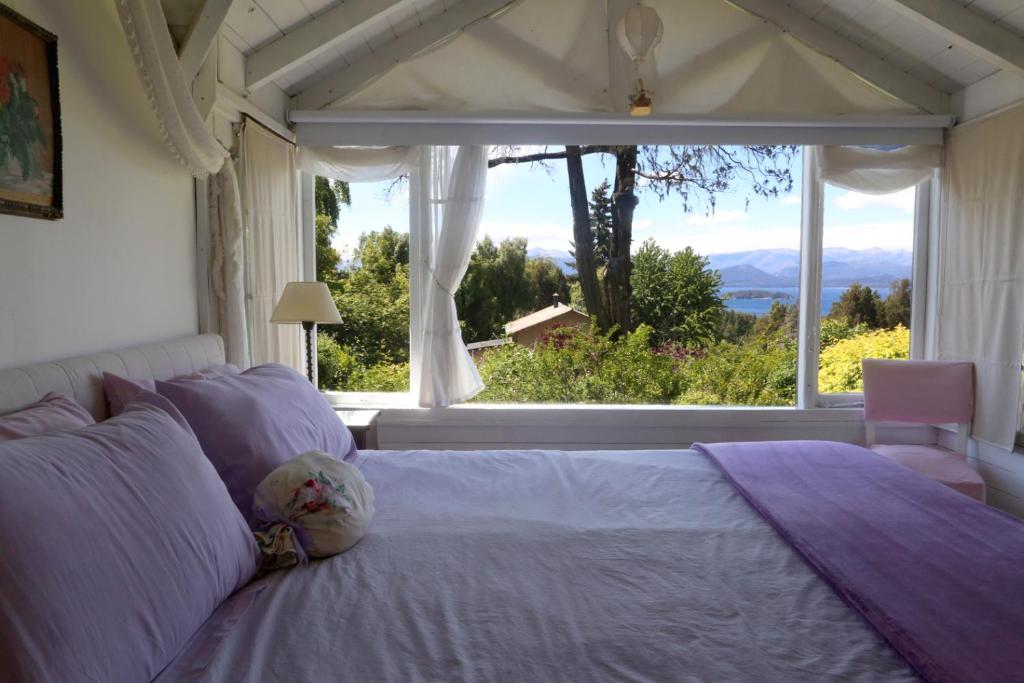 Gran casa con pileta climatizada y vista al lago - 2