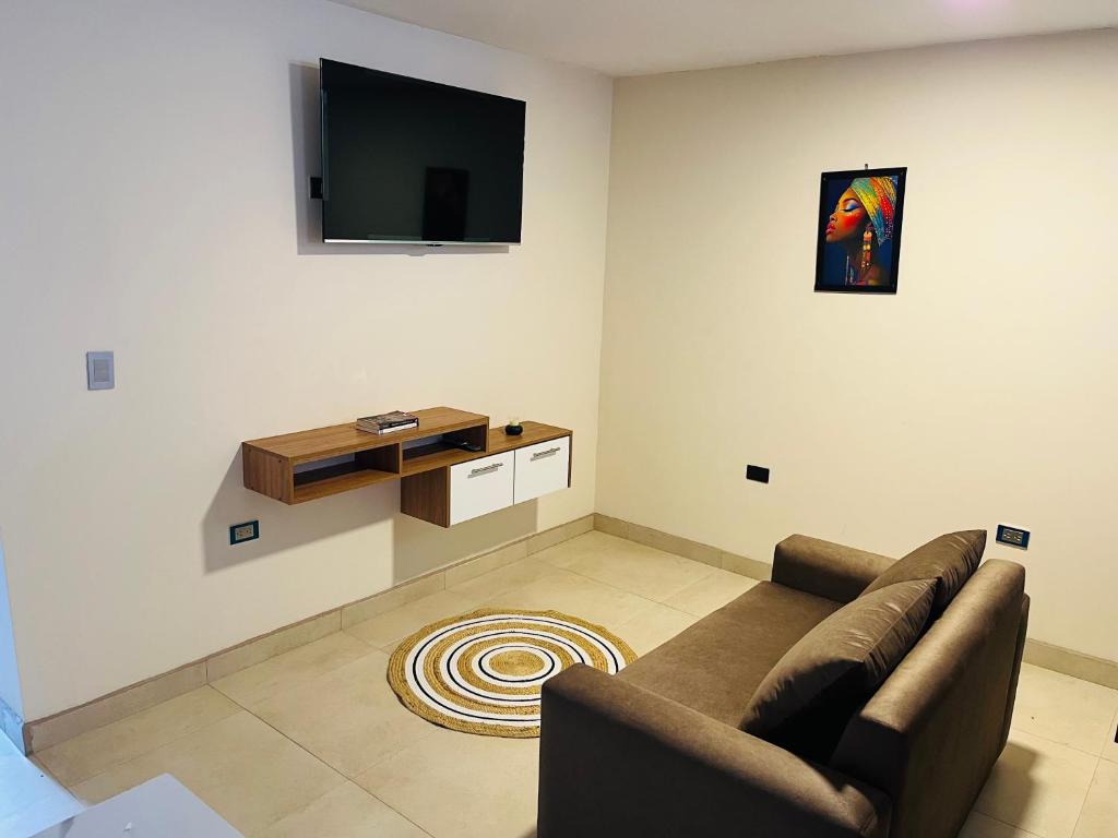 Suite - 1