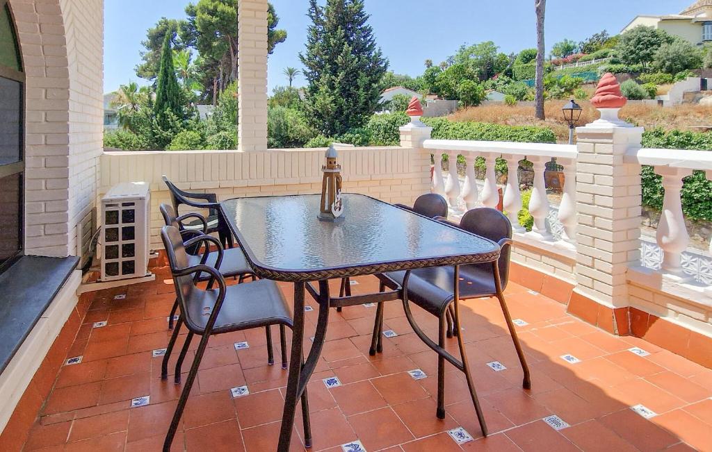 Nice Apartment In Malaga - 5
