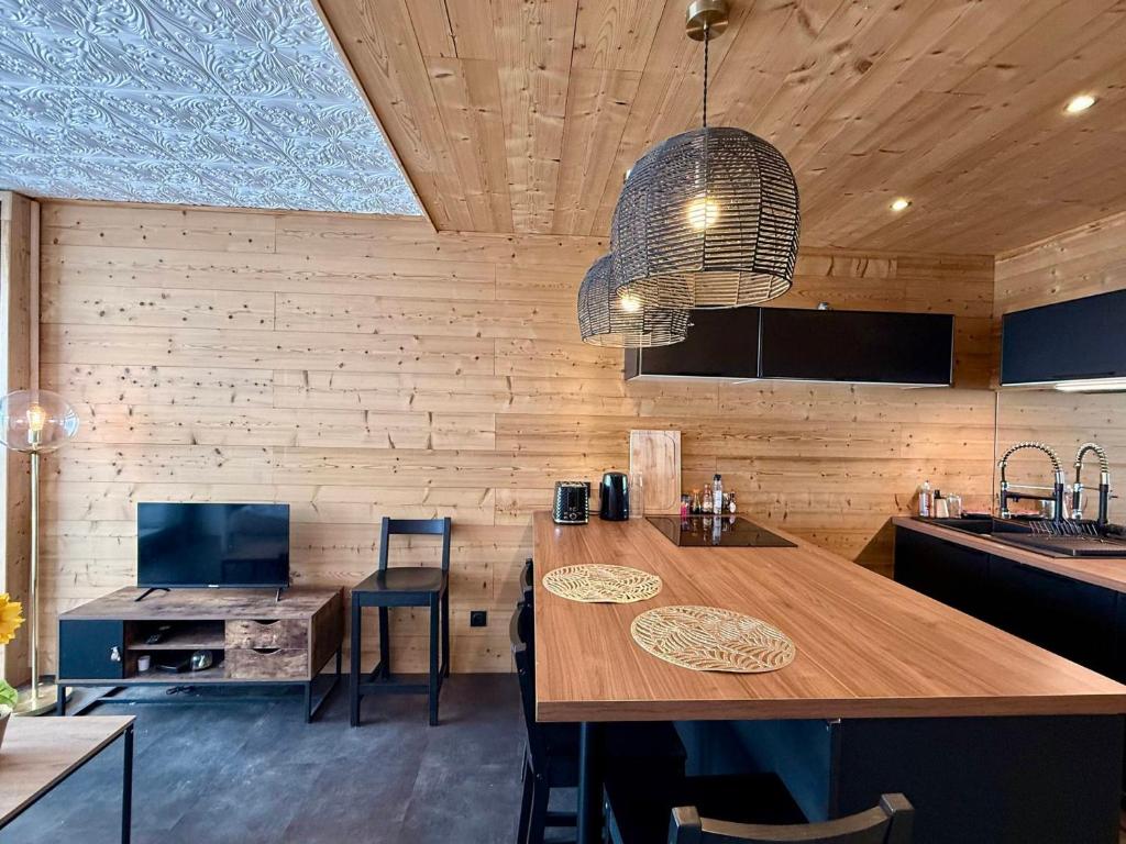 La Clusaz - Studio rénové 4 pers - Vue superbe - FR-1-437-17 - 2