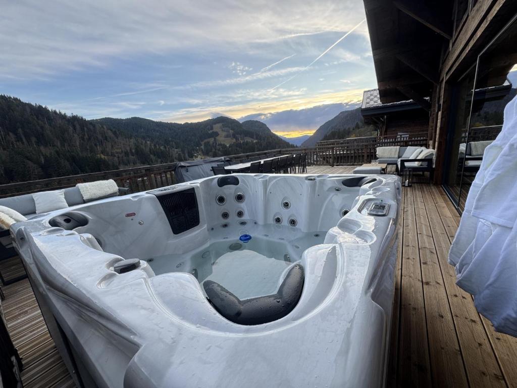 Chalet de luxe avec sauna et jacuzzi aux Gets - 14 personnes - FR-1-671-308 - 3