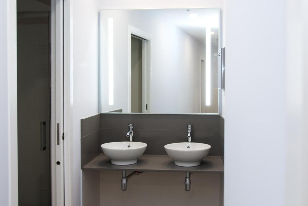 Albergue Linares photo