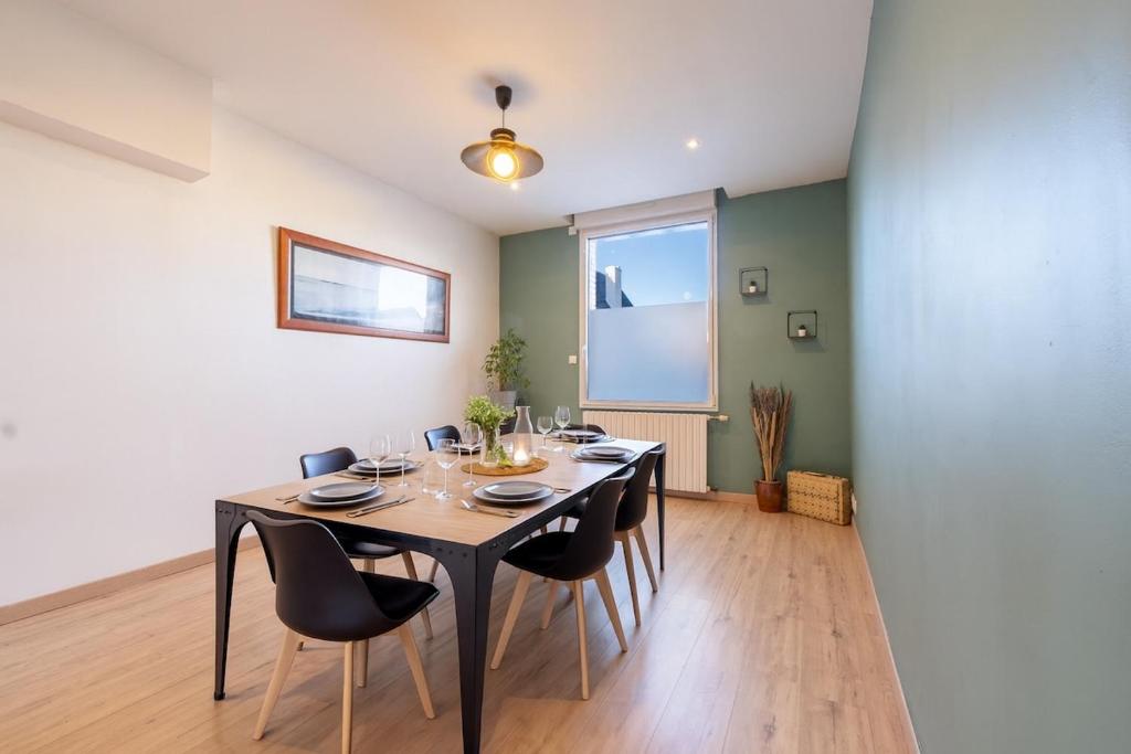 Maison avec garage et jardin - 4