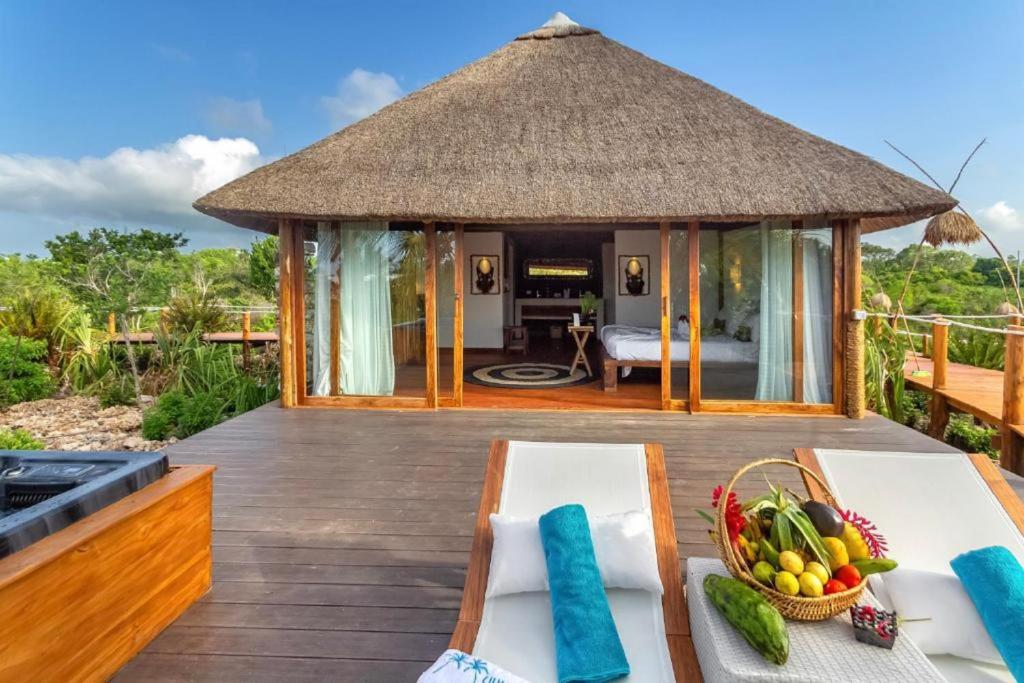 ทัศนียภาพภายนอกโรงแรม