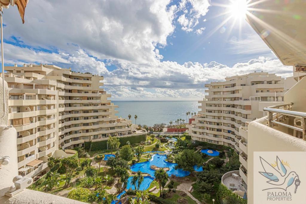 BenalBeach excellent Apt with front sea views - 2
