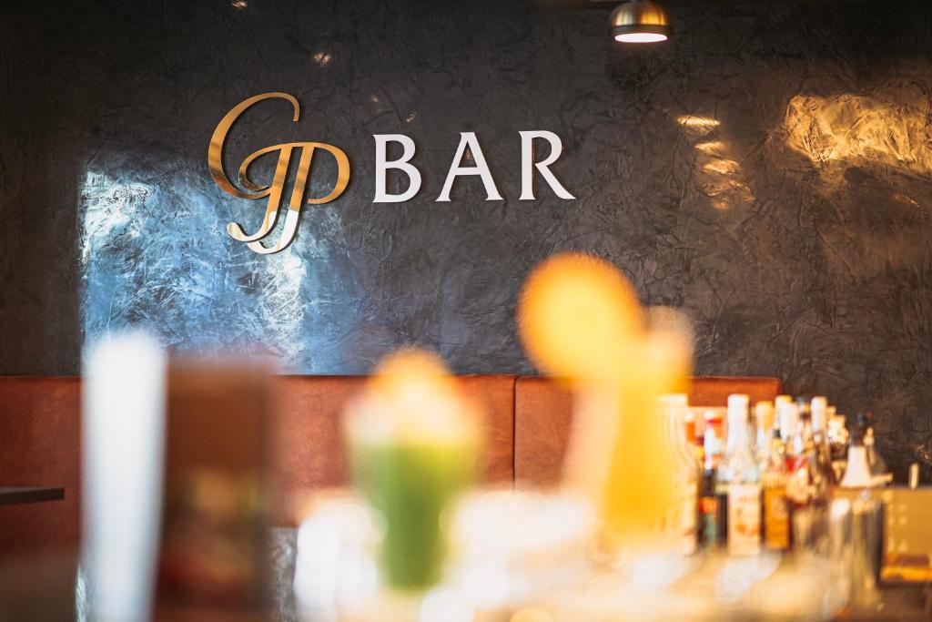 Pub/Lounge