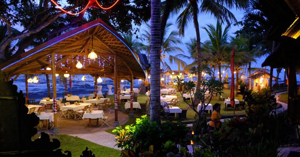 Restaurant, Puri Dajuma Beach Eco Resort & Spa in Bali