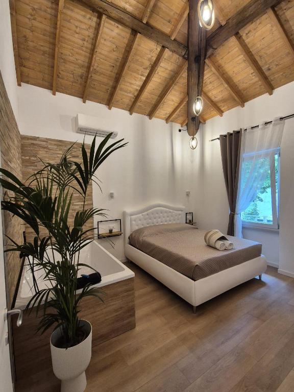Lovely Suite, Villa Joy Verona , Luxury Romantic Suite with Jacuzzi, City Center - 1
