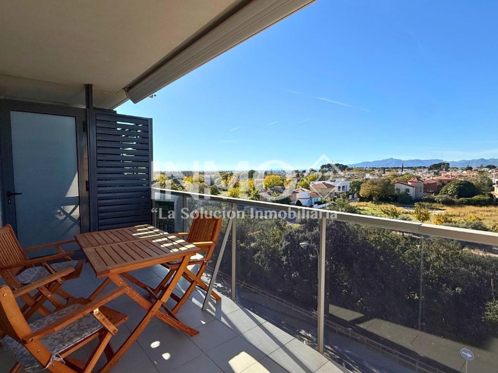Moderno apartamento con piscina y parking 162B - INMO22 - 2
