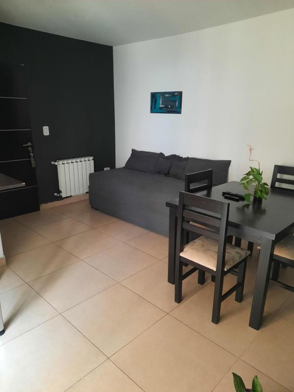 Moderno y funcional Dpto cerca del casco histórico de Salta - 4