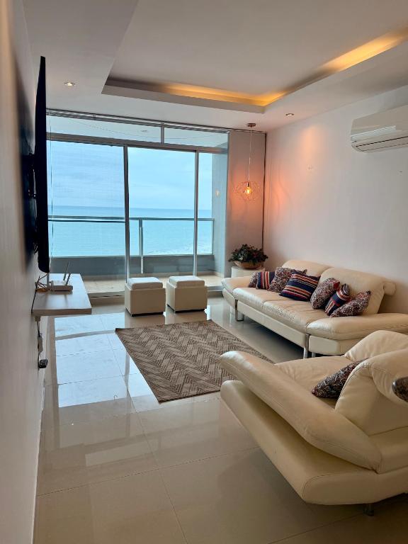 Departamento Diamond Beach Tonsupa - 4