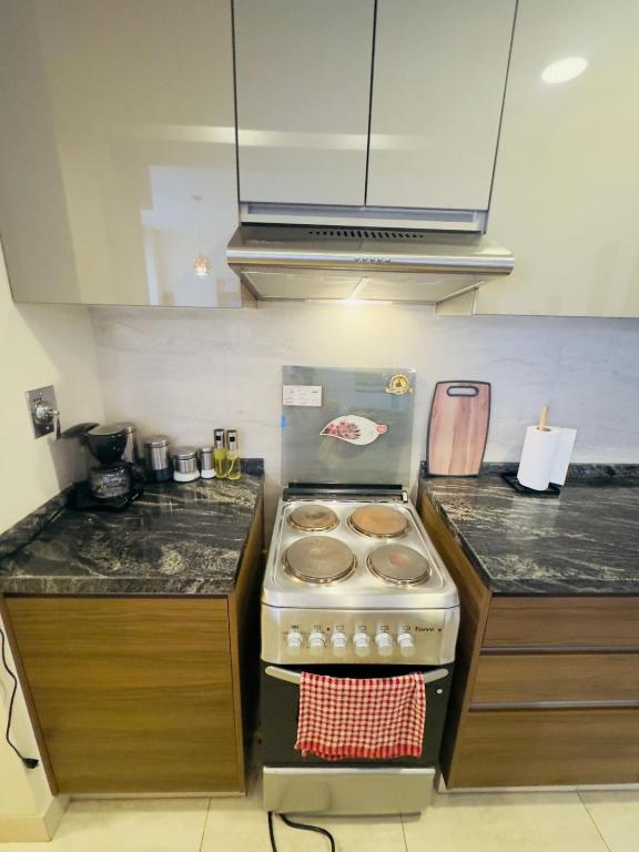 Familiar y equipado a pasos del Cine Center - 3