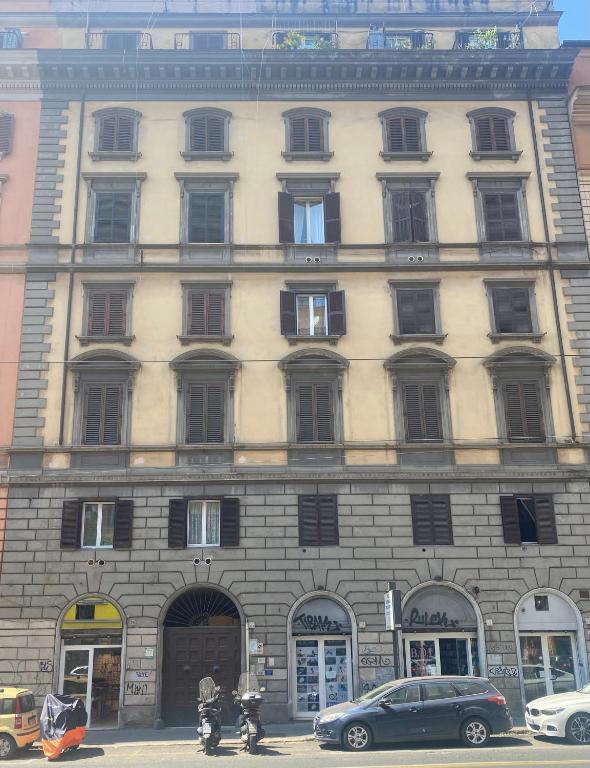 ROMA PARADISO GUEST HOUSE - 2