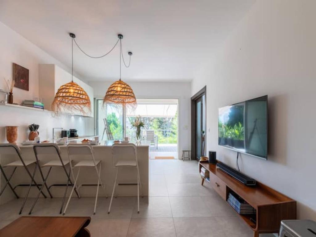 Luxury Apartment in Juan les Pins - 2