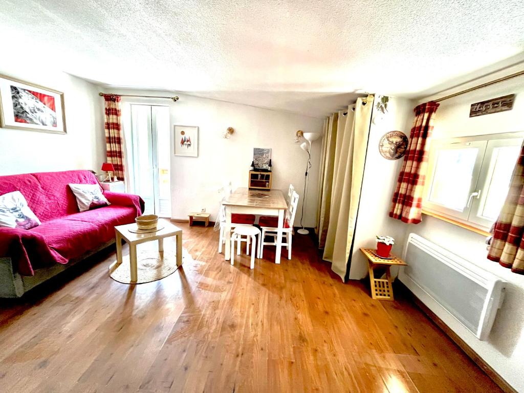 Appartement centre Vars les Claux 150 m des pistes - 1