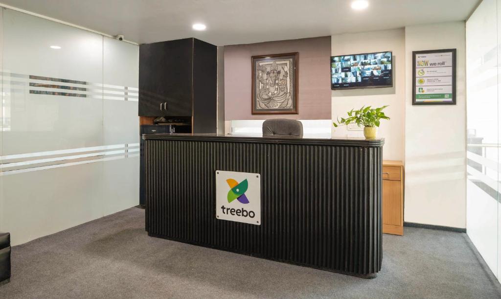 フロント・ロビー