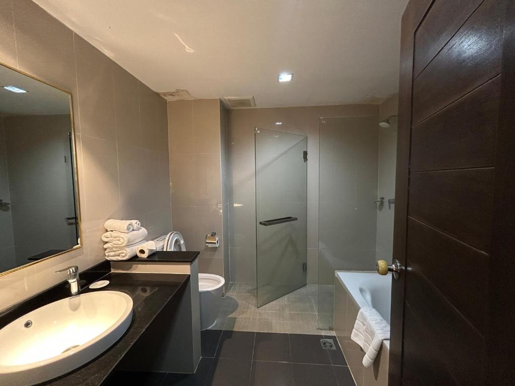 Well-appointed bathrooms