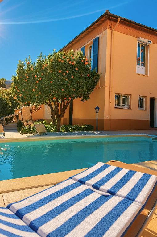Studio de la Villa Thérèse, Piscine & Jardin - 2
